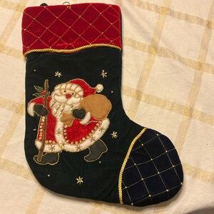 NWOT GORGEOUS DEEP GREEN, RED, GOLD, WHITE, TAN BEADED CHRISTMAS STOCKING